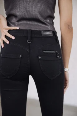 Alexa Cropped S-SDM