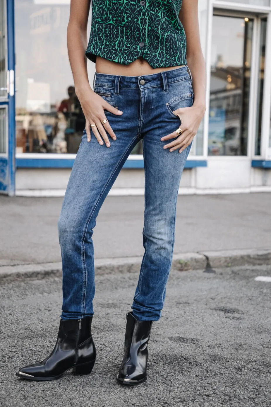 Alexa Slim SDM