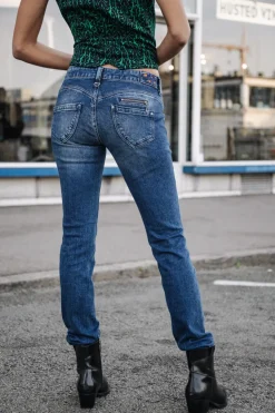 Alexa Slim SDM