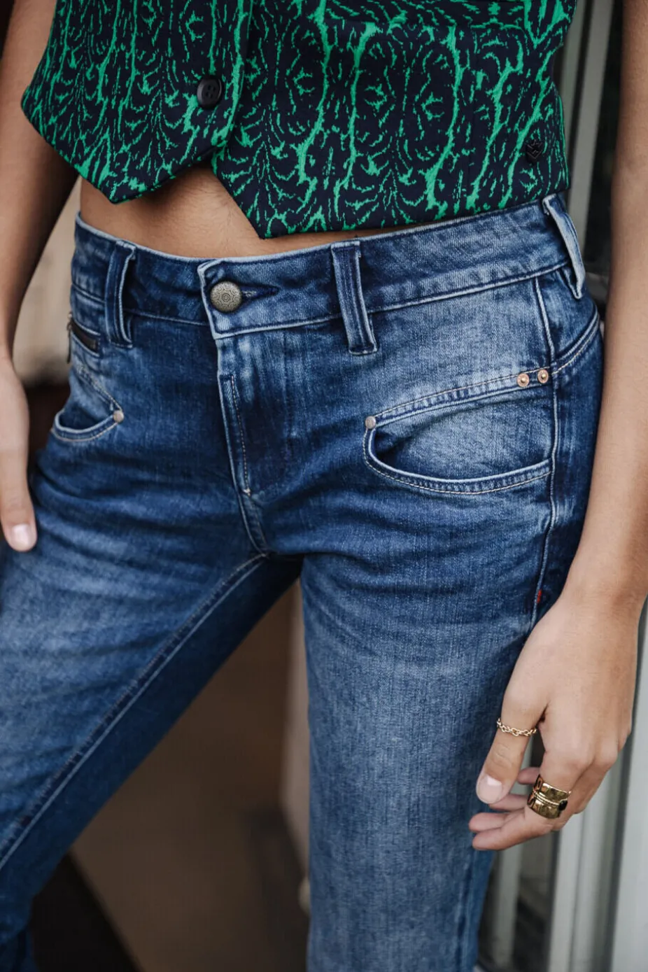 Alexa Slim SDM