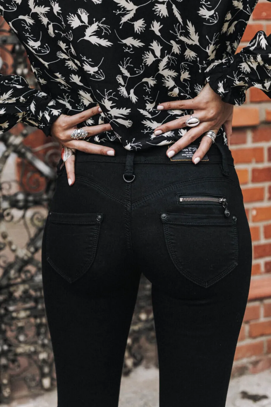 Alexa Slim S-SDM