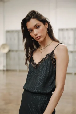 Selia Jacquard