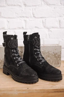 Tanny Suede