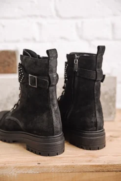 Tanny Suede