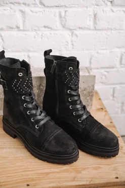 Tanny Suede