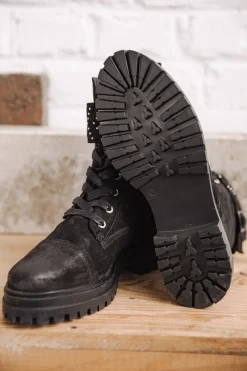Tanny Suede