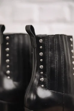Teresa Pine Studs