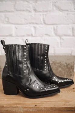 Teresa Pine Studs