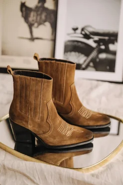 Teresa Suede
