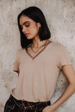 Tonia Linen