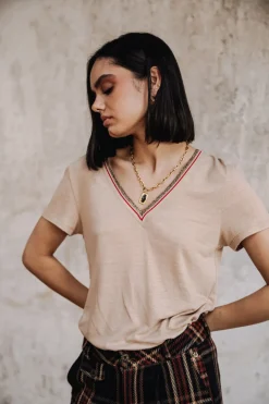 Tonia Linen