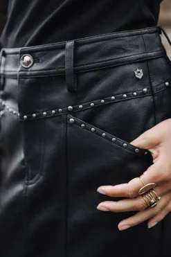 Zelya Biker