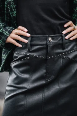 Zelya Biker